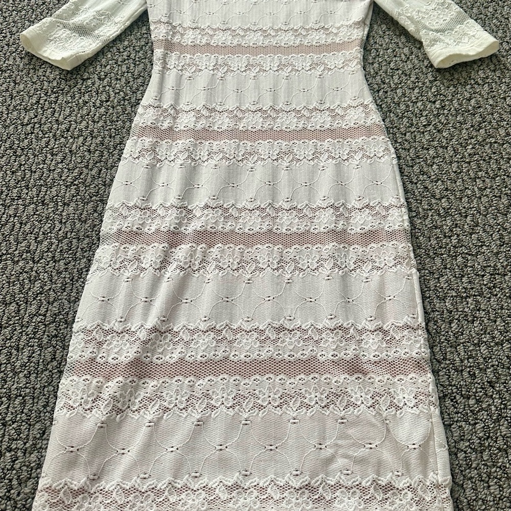 BCBGMaxAzria Lace Long Sleeve Dress - White and Cream